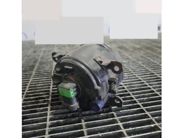 bontott DACIA DUSTER Jobb Fényszóró