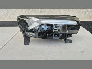 bontott DACIA DUSTER Jobb Fényszóró