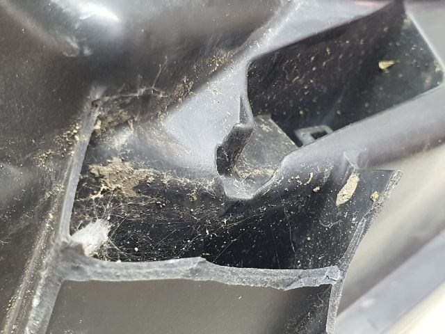 bontott DACIA DUSTER Jobb Fényszóró