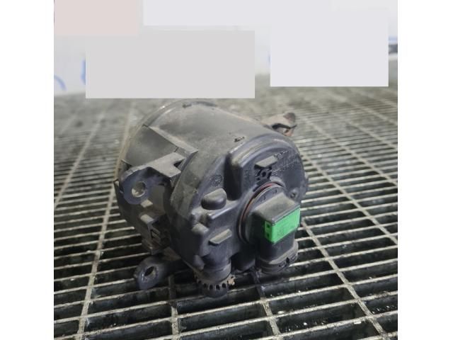 bontott DACIA DUSTER Jobb Fényszóró