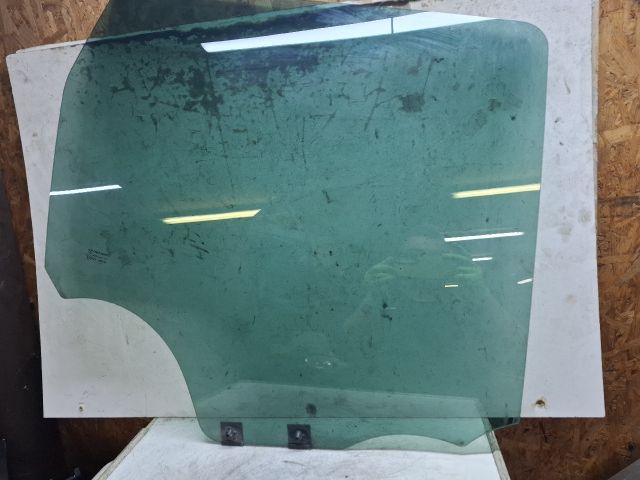 bontott DACIA DUSTER Jobb hátsó Ablak