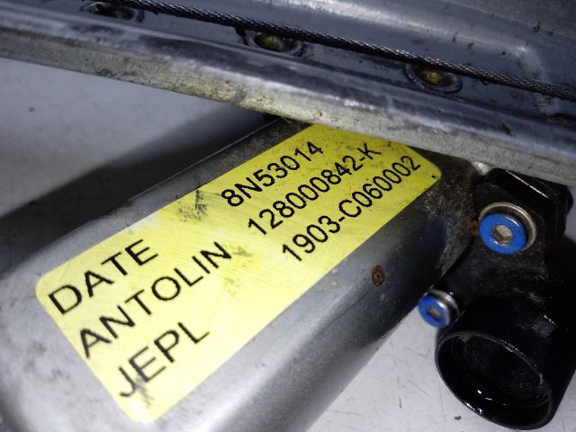 bontott DACIA DUSTER Jobb hátsó Ablakemelő Szerkezet (Elektromos)