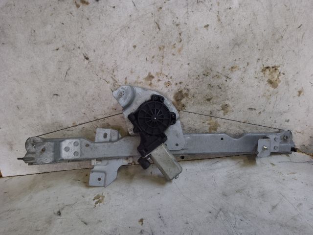 bontott DACIA DUSTER Jobb hátsó Ablakemelő Szerkezet (Elektromos)