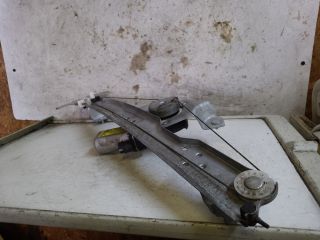 bontott DACIA DUSTER Jobb hátsó Ablakemelő Szerkezet (Elektromos)