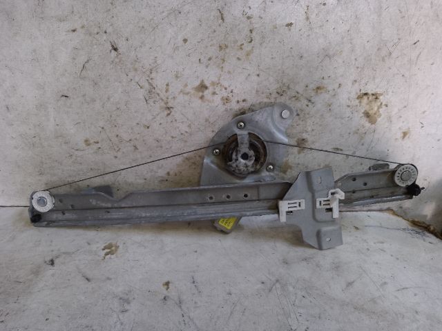 bontott DACIA DUSTER Jobb hátsó Ablakemelő Szerkezet (Elektromos)