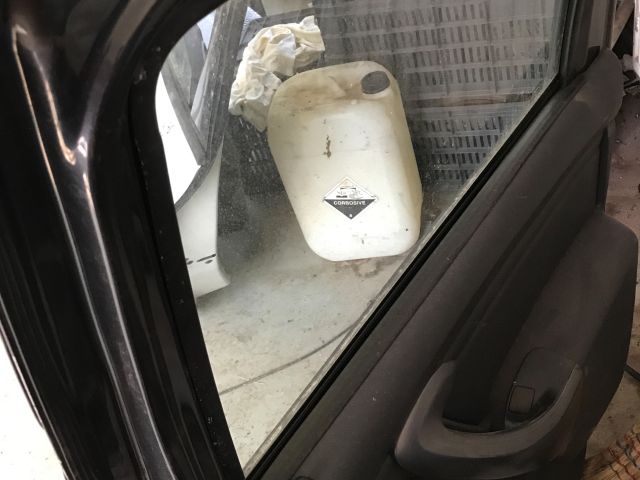 bontott DACIA DUSTER Jobb hátsó Ajtó (Részeivel)