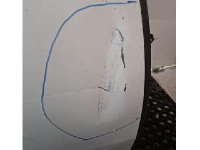 bontott DACIA DUSTER Jobb hátsó Ajtó (Üres lemez)