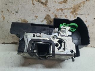 bontott DACIA DUSTER Jobb hátsó Ajtózár