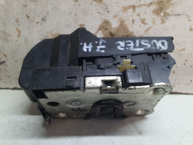 bontott DACIA DUSTER Jobb hátsó Ajtózár