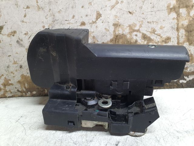 bontott DACIA DUSTER Jobb hátsó Ajtózár