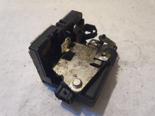 bontott DACIA DUSTER Jobb hátsó Ajtózár