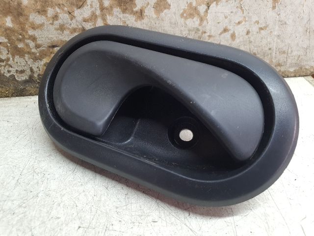 bontott DACIA DUSTER Jobb hátsó Belső Kilincs