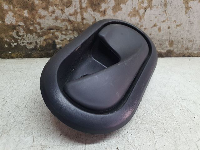 bontott DACIA DUSTER Jobb hátsó Belső Kilincs