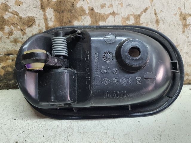 bontott DACIA DUSTER Jobb hátsó Belső Kilincs