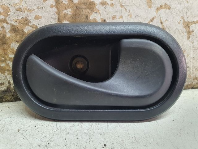 bontott DACIA DUSTER Jobb hátsó Belső Kilincs