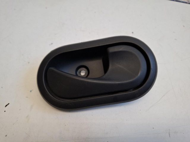 bontott DACIA DUSTER Jobb hátsó Belső Kilincs