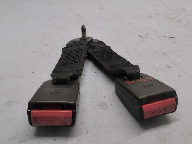 bontott DACIA DUSTER Jobb hátsó Biztonsági Öv Csat