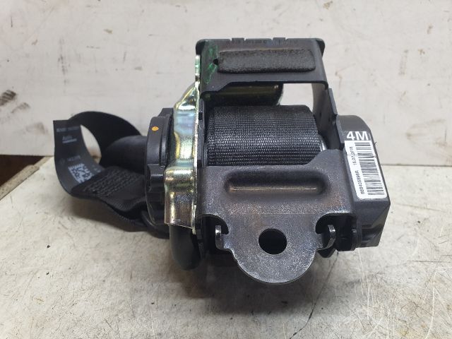 bontott DACIA DUSTER Jobb hátsó Biztonsági Öv