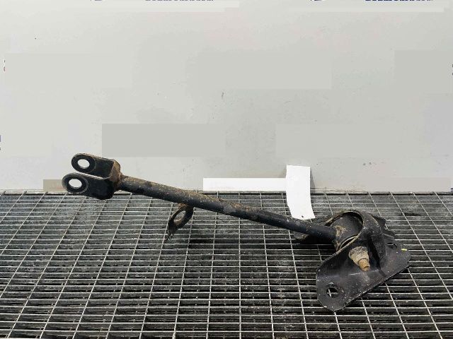 bontott DACIA DUSTER Jobb hátsó Felső Lengőkar