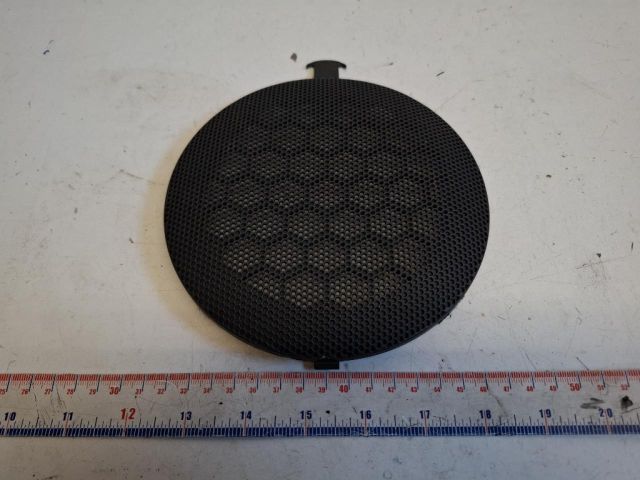 bontott DACIA DUSTER Jobb hátsó Hangszóró Burkolat