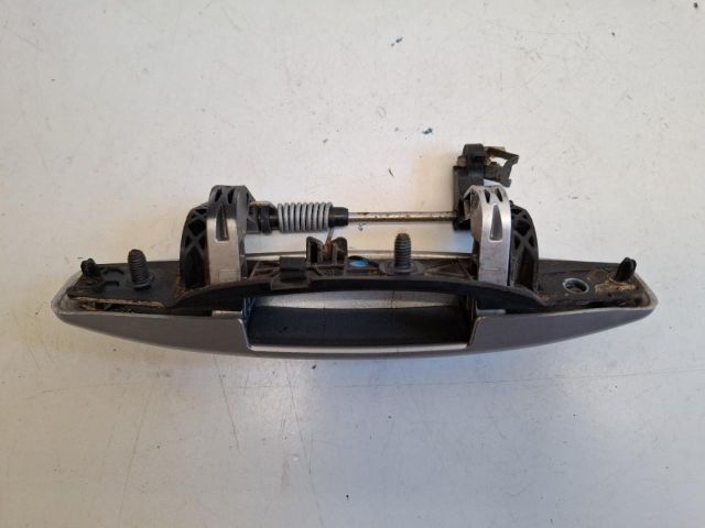 bontott DACIA DUSTER Jobb hátsó Külső Kilincs