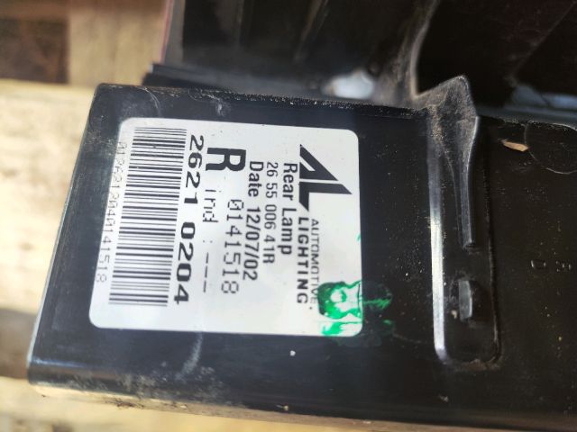 bontott DACIA DUSTER Jobb Hátsó Lámpa