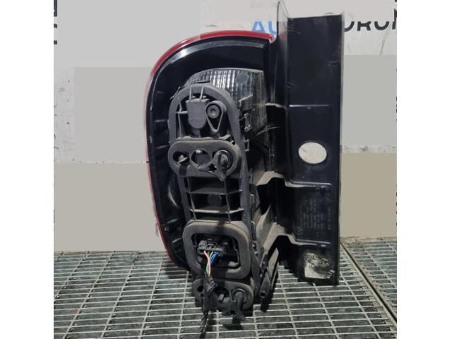 bontott DACIA DUSTER Jobb Hátsó Lámpa