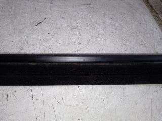 bontott DACIA DUSTER Jobb hátsó Vízlehúzó Gumicsík