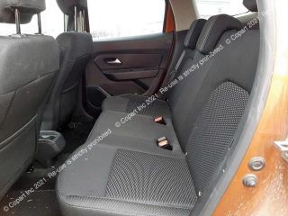 bontott DACIA DUSTER Jobb hátsó Vízlehúzó Gumicsík