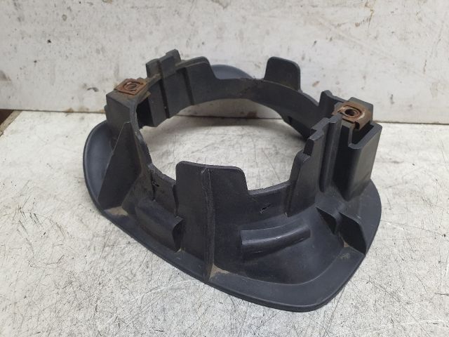 bontott DACIA DUSTER Jobb Ködfényszóró Tartó