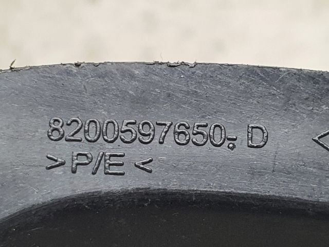 bontott DACIA DUSTER Jobb Ködfényszóró Tartó