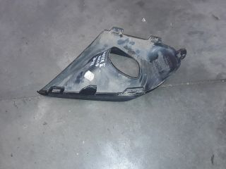 bontott DACIA DUSTER Jobb Ködlámpa Rács