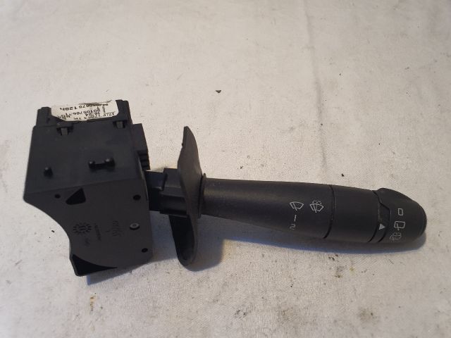 bontott DACIA DUSTER Jobb Kormánykapcsoló Ablaktörlő