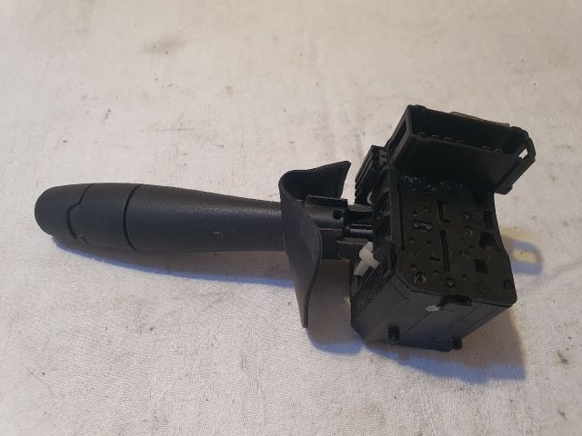 bontott DACIA DUSTER Jobb Kormánykapcsoló Ablaktörlő