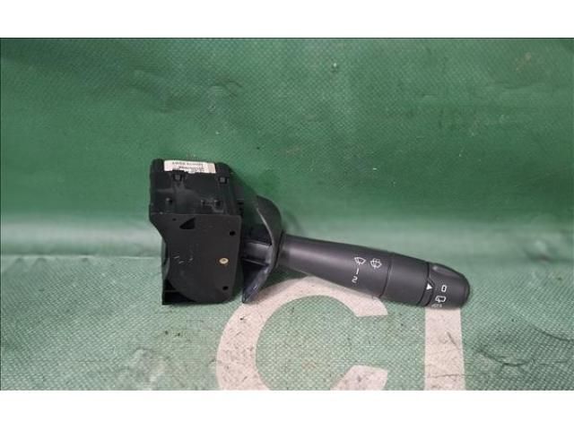 bontott DACIA DUSTER Jobb Kormánykapcsoló Ablaktörlő