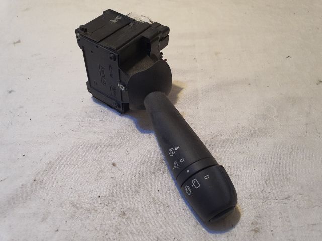 bontott DACIA DUSTER Jobb Kormánykapcsoló Ablaktörlő