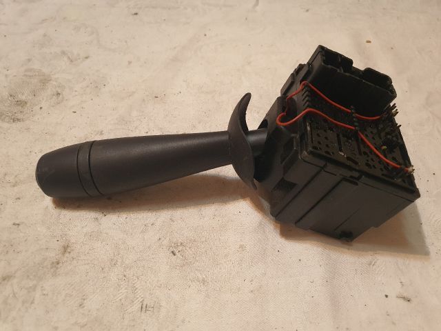 bontott DACIA DUSTER Jobb Kormánykapcsoló Ablaktörlő