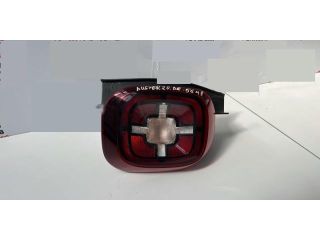 bontott DACIA DUSTER Jobb Külső Hátsó Lámpa