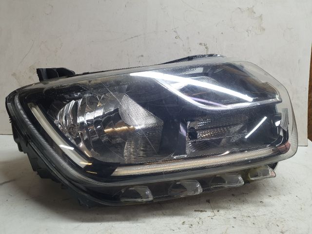 bontott DACIA DUSTER Jobb Ledes Fényszóró