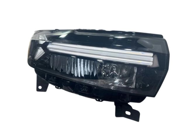bontott DACIA DUSTER Jobb Ledes Fényszóró