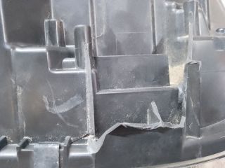 bontott DACIA DUSTER Jobb Ledes Fényszóró