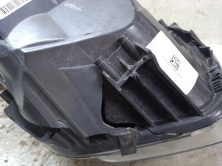 bontott DACIA DUSTER Jobb Ledes Fényszóró