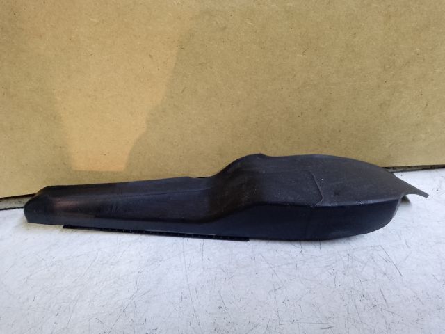 bontott DACIA DUSTER Jobb Levélrács Záróvég