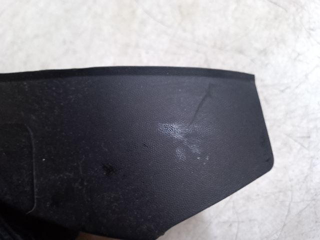 bontott DACIA DUSTER Jobb Levélrács Záróvég