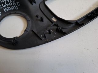 bontott DACIA DUSTER Jobb Műszerfal Díszléc