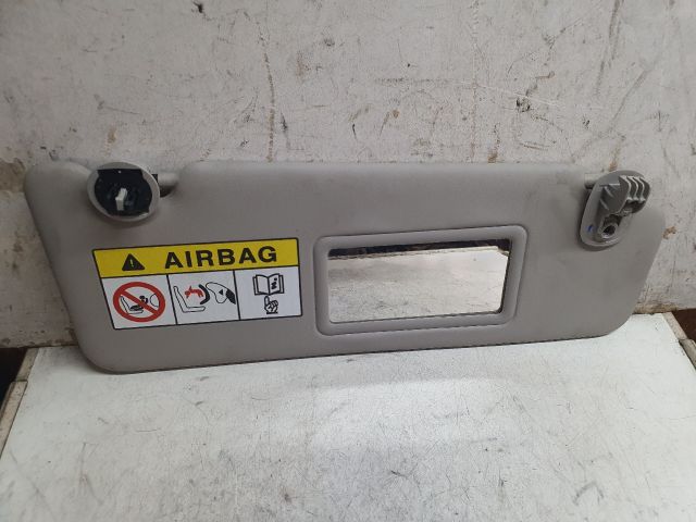 bontott DACIA DUSTER Jobb Napellenző