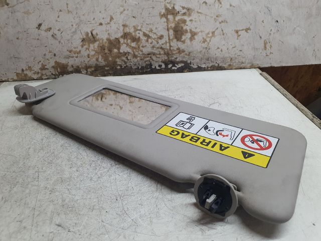 bontott DACIA DUSTER Jobb Napellenző