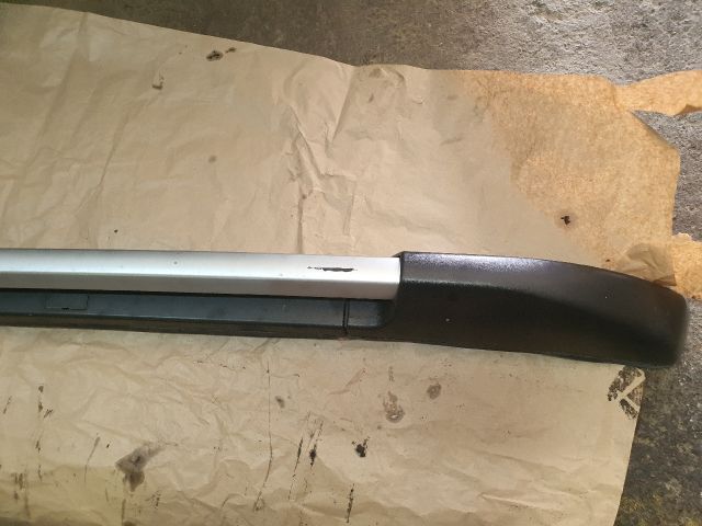 bontott DACIA DUSTER Jobb Tetősín