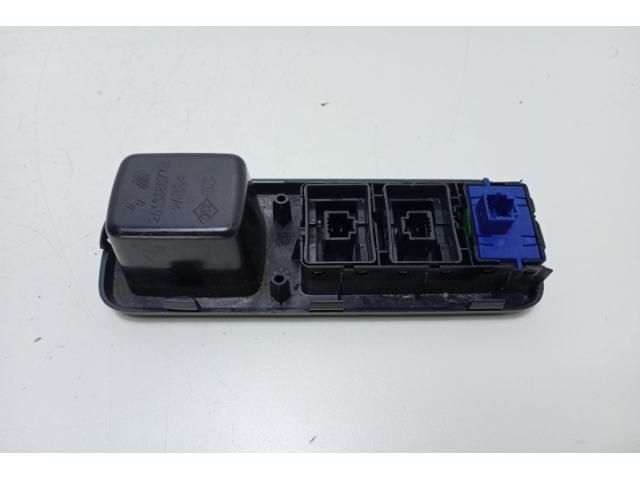 bontott DACIA DUSTER Kapcsoló (Magában)