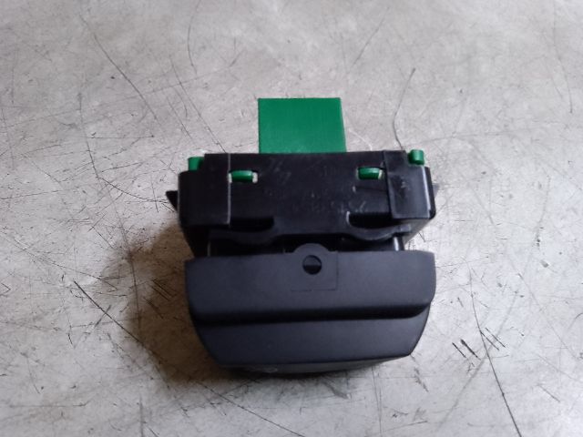 bontott DACIA DUSTER Kapcsoló (Magában)